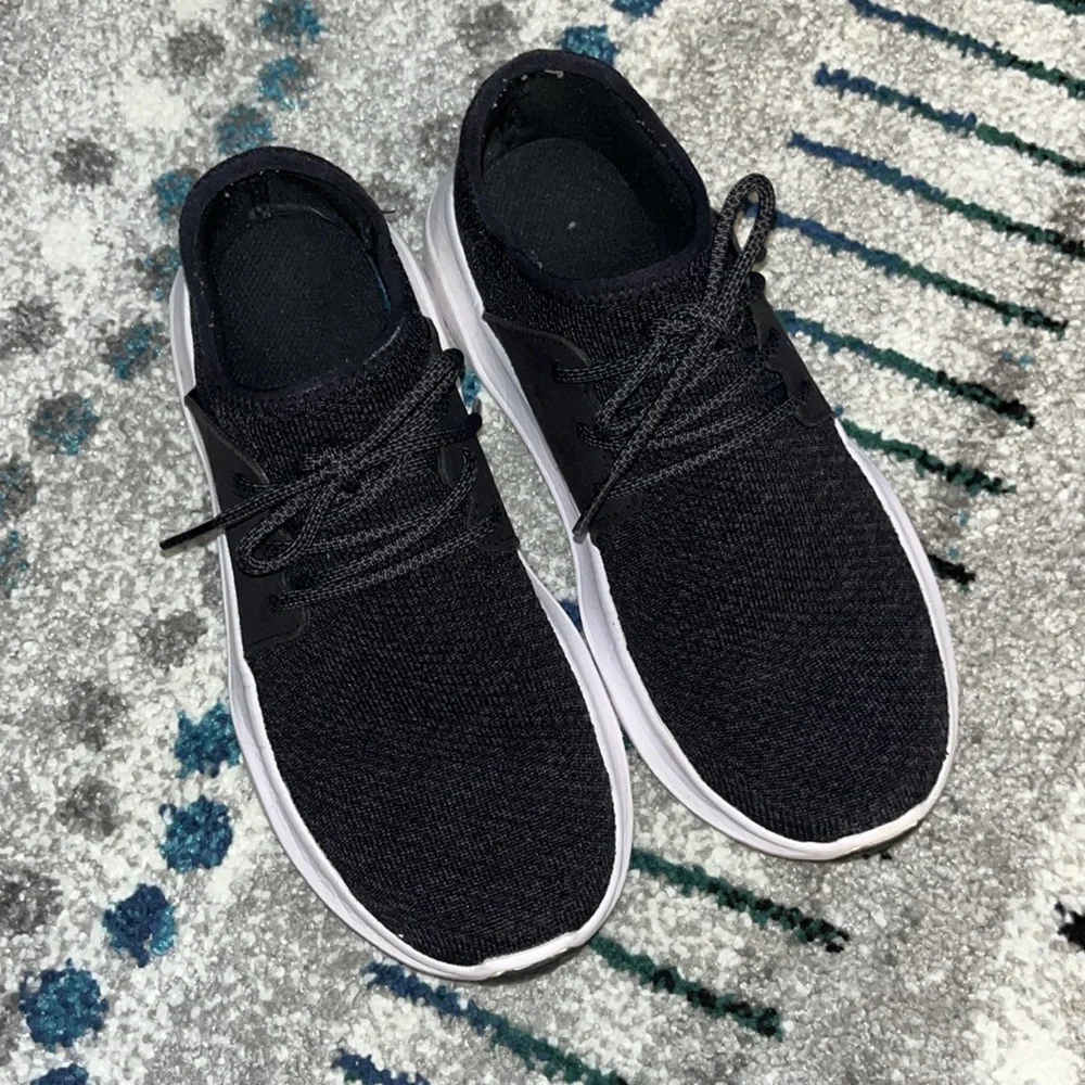 Vessi Everyday Classic Sneaker Size 8 - Picture 4 of 6